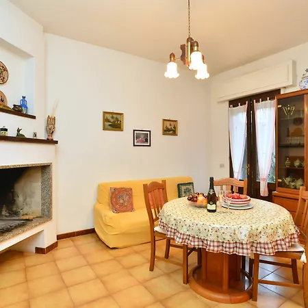 Izzhome Masenti *